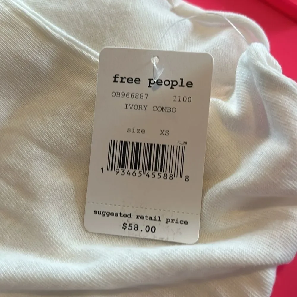 NWT Free People Women’s Top - Picture 5 of 6